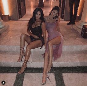 Kim Kardashian, estate hot in foto 3