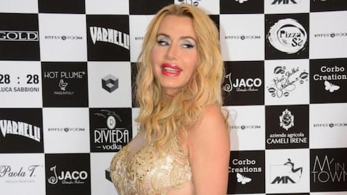 Valeria Marini, le foto sexy 5