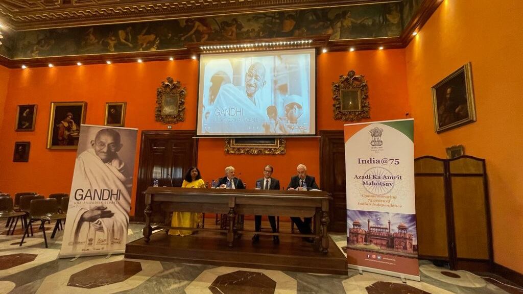 L’Ambasciata indiana a Roma celebra Gandhi nella giornata internazionale della non violenza