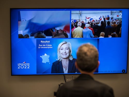 Le Pen fa il boom alle urne: "È il miglior risultato della nostra storia"