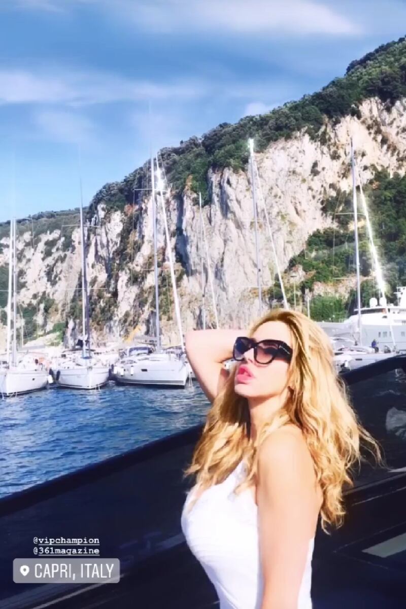 Tutti pazzi per Capri, i vip prendono d'assalto l'isola 8