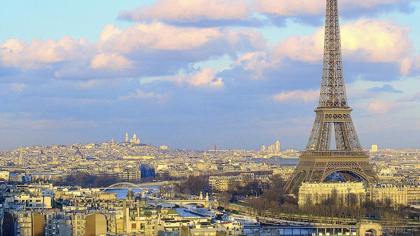 Dai docks sulla Senna alle brasserie La Parigi che i turisti non conoscono