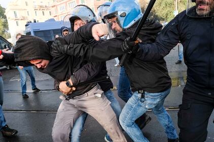 Scontri a Roma alla manifestazione pro Palestina 1