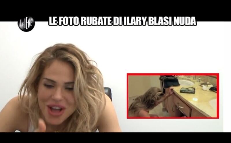 Ilary Blasi e la truffa delle foto sexy 1