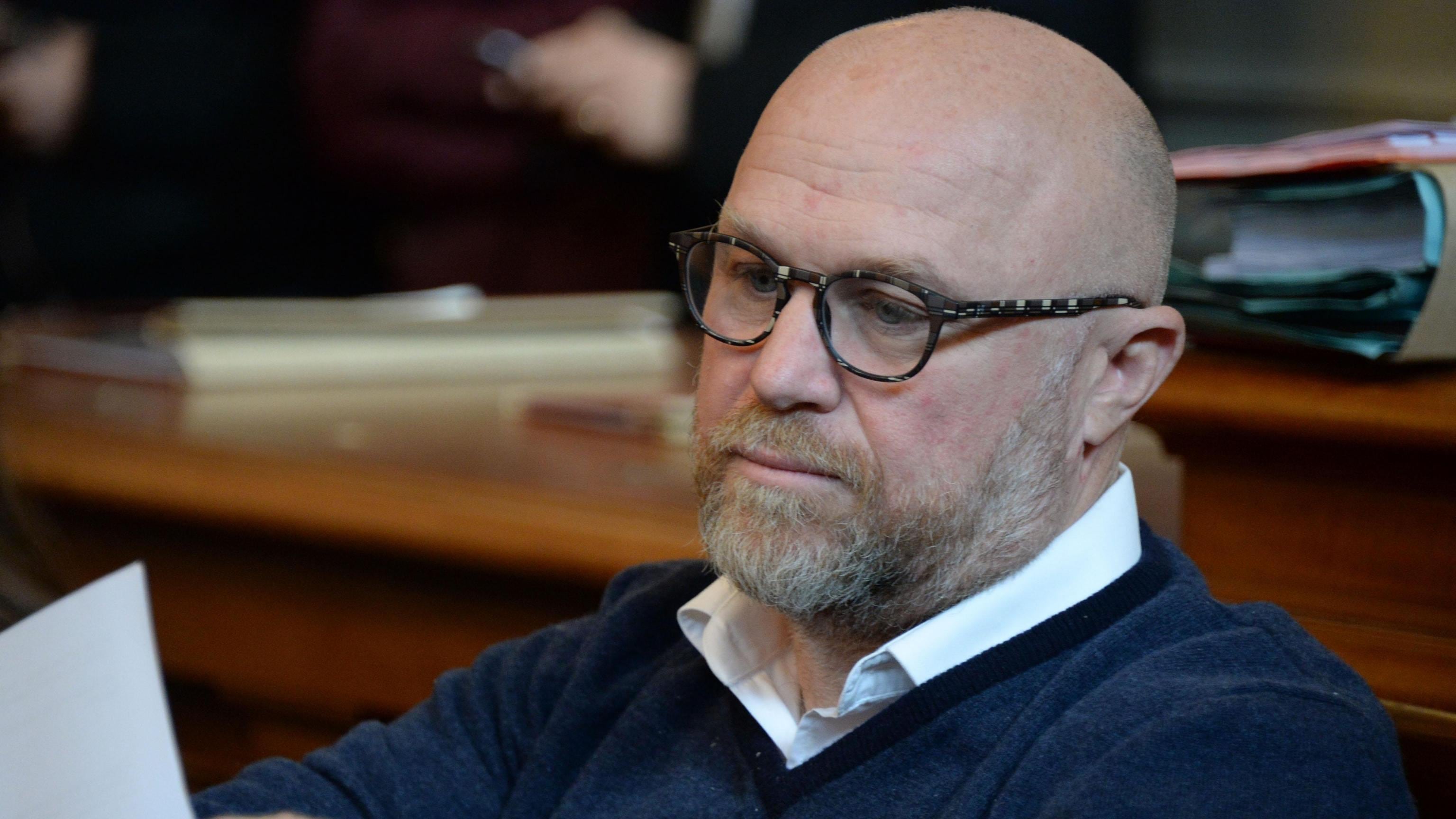 Nogarin si difende: "Sono innocente Impossibile non sporcarsi le mani"