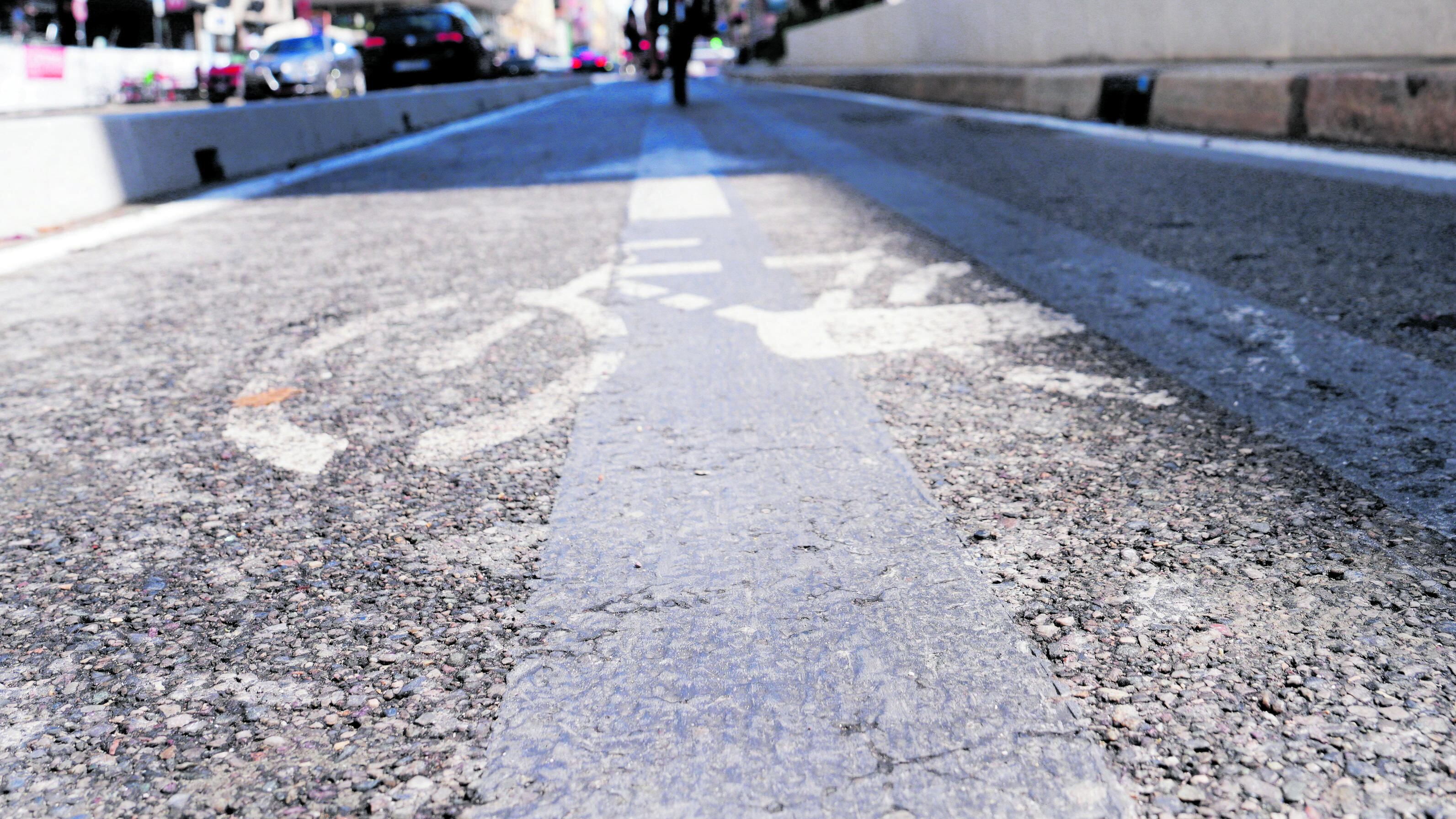 Un'autostrada ciclabile per Milano: avanti adagio