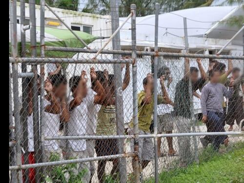Governo danese vuole trasferire clandestini su un'"isola deserta"