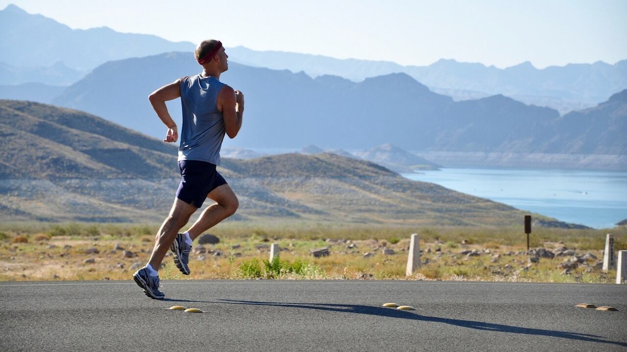 Correre a digiuno è davvero una buona idea?