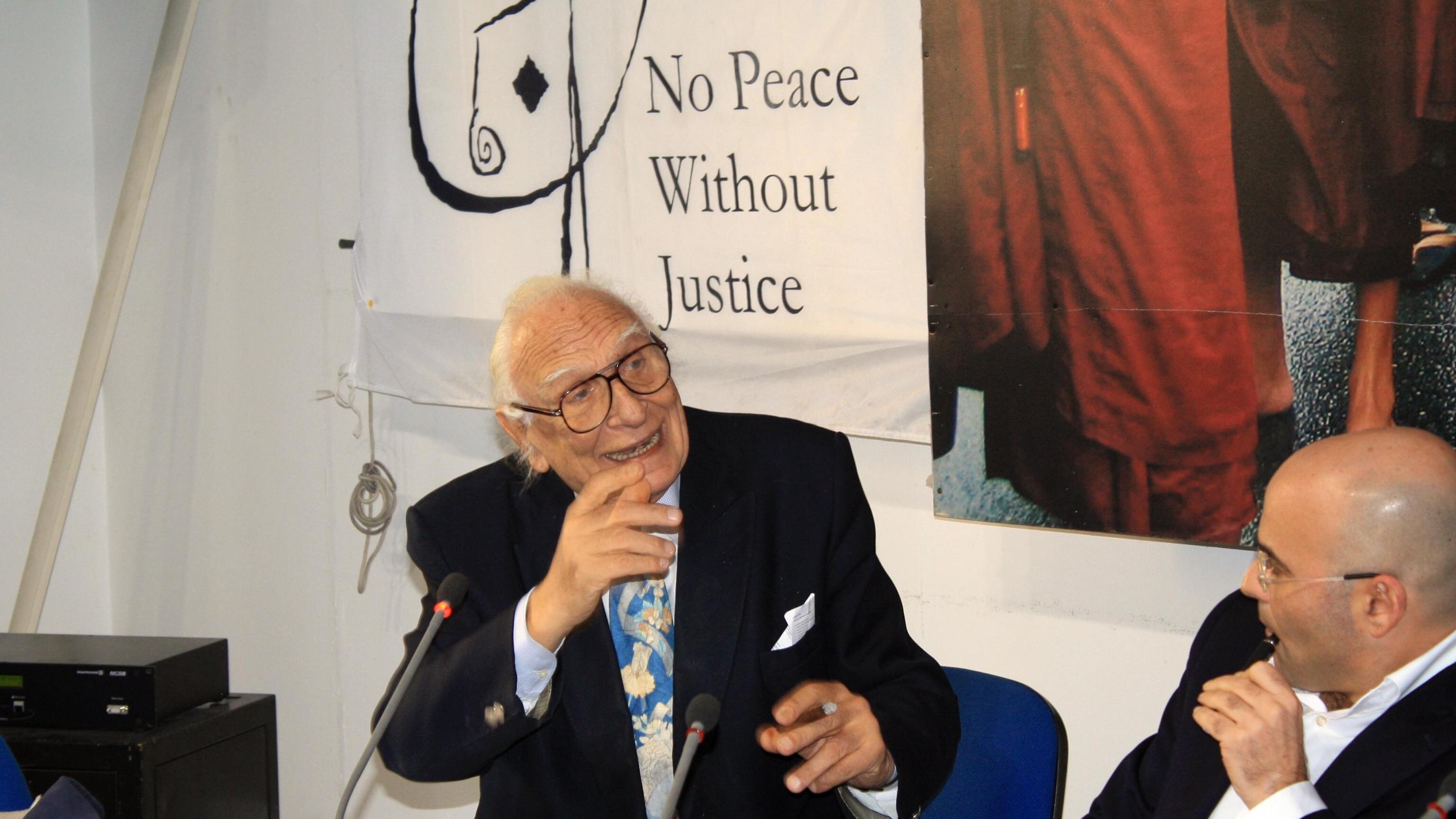 Per anni non ha pagato i contributi all'ex segretaria, condannato Pannella