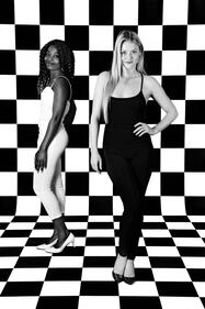 Clementine Hoegifio e Daniela Buchholz, le immagini più sexy 25