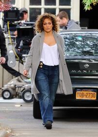 Jennifer Lopez hot in rosa carne 29