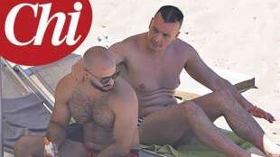 E Conte risentito invoca la censura per le foto del suo portavoce omosessuale