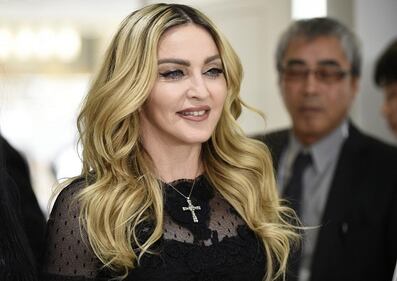 Madonna, dalle Filippine i vescovi chiedono di boicottare i concerti: foto 15