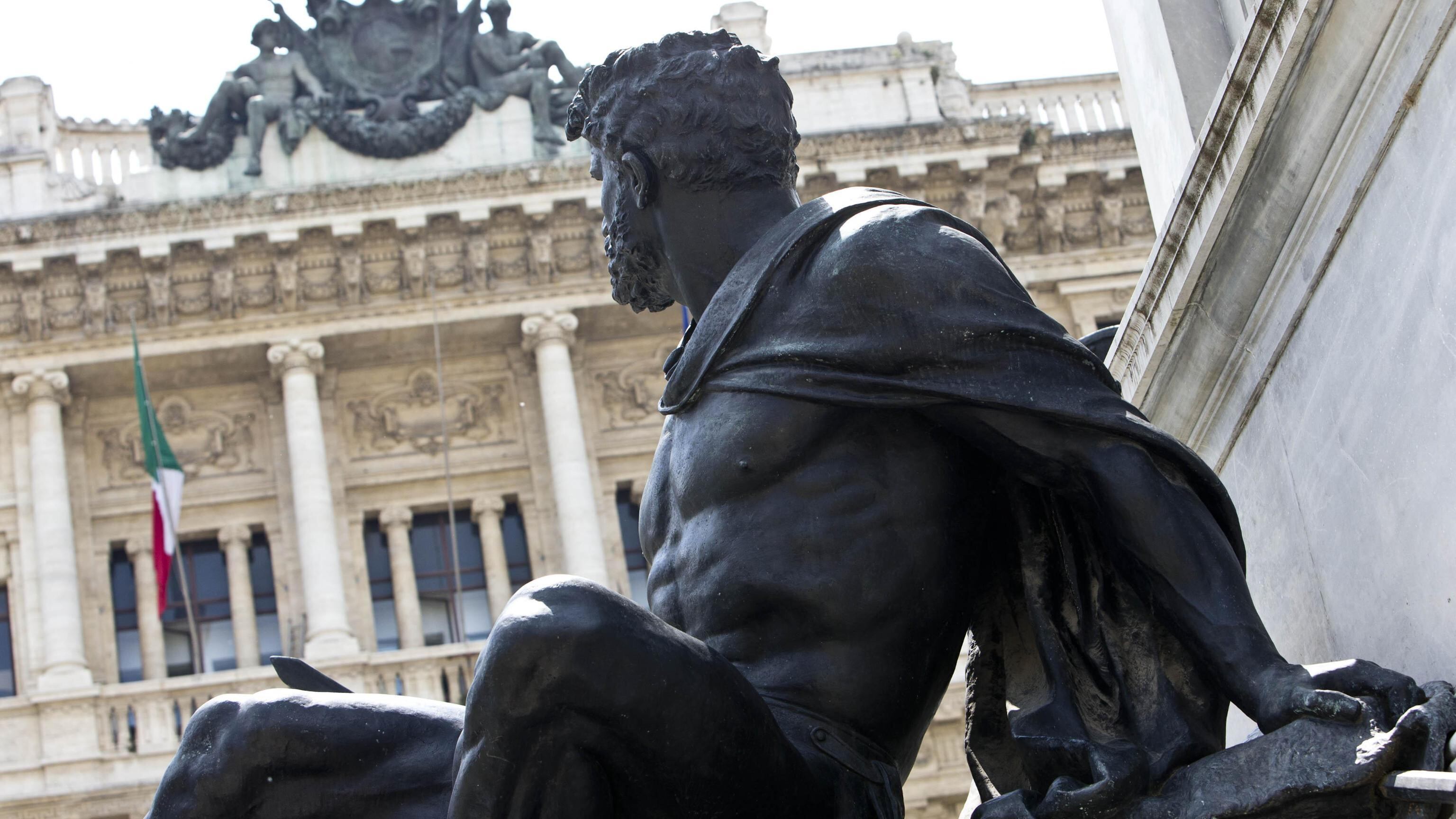 Mediaset, le tre possibili decisioni della Cassazione