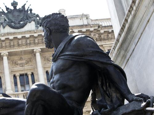 Mediaset, la giustizia accelera: anticipata la sentenza sul Cav