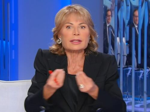 "I fiori? Ma per favore...". La Gruber s'infuria sul gesto di La Russa