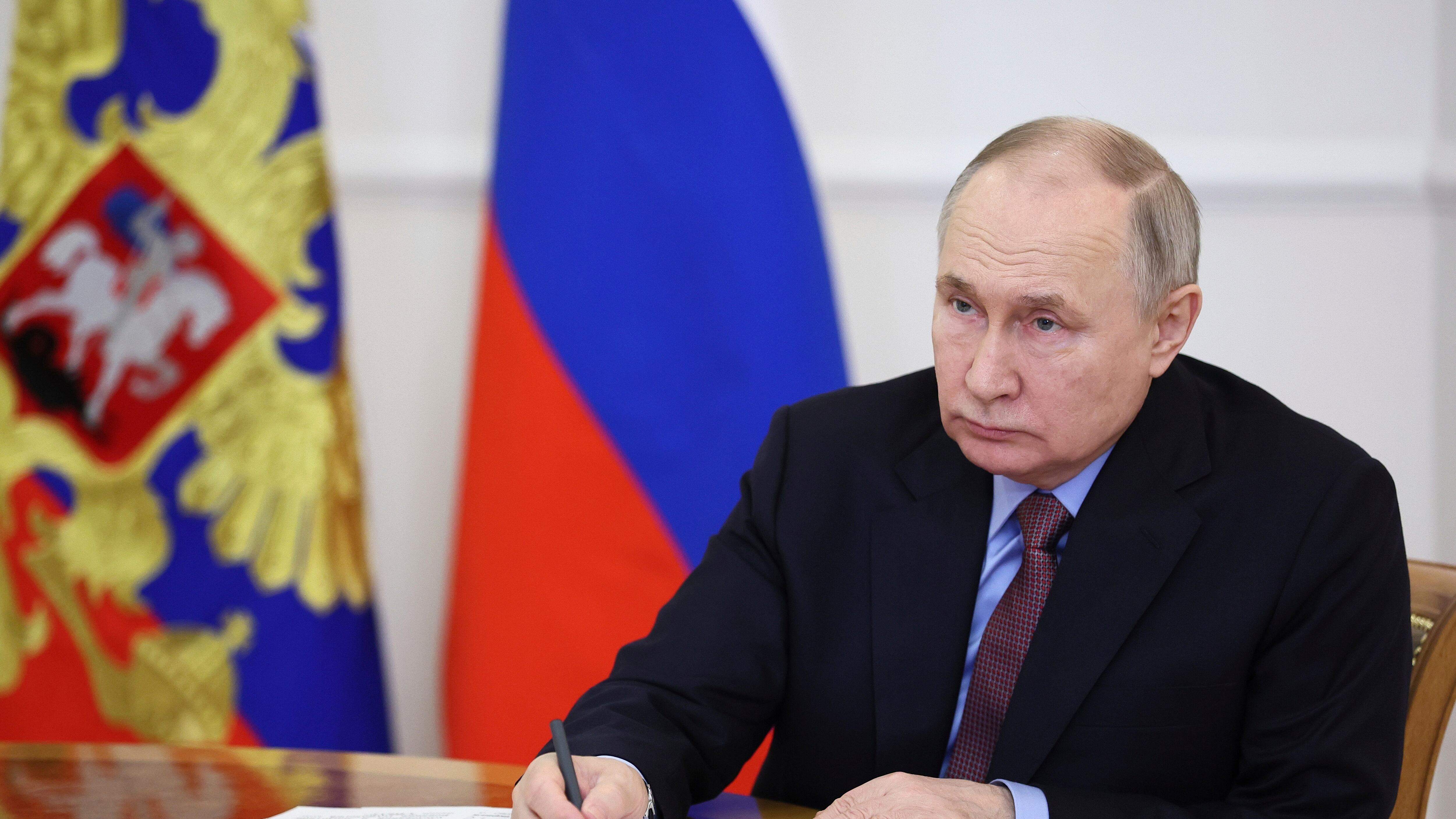 Attentato a Mosca, fedelissimi dello zar divisi: l'élite russa contro la "pista ucraina"