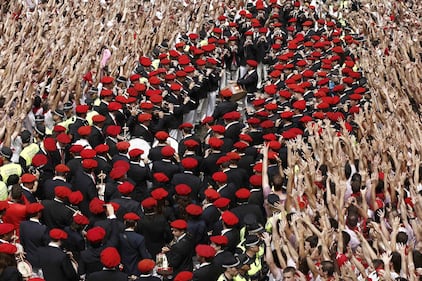 In migliaia a Pamplona per la corsa dei tori 8