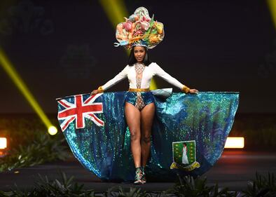 Miss Universo 2018, sfila la bellezza dei Paesi 4