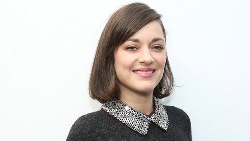 Marion Cotillard, topless optical 16