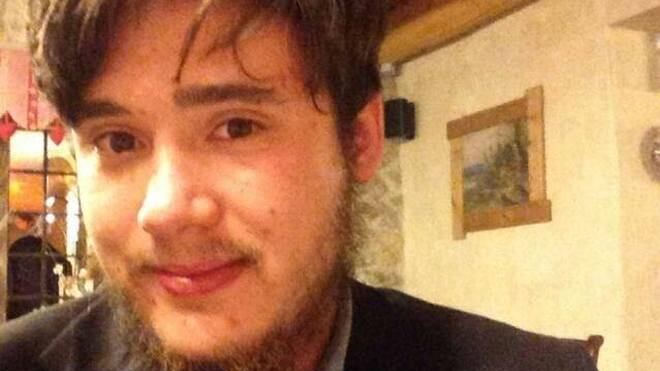 Padova, muore a 23 anni per overdose. Arrestato pusher che ha iniettato l'eroina