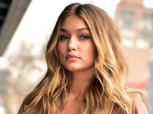 Gigi Hadid confessa: "Ogni giorno faccio i conti con la mia malattia"