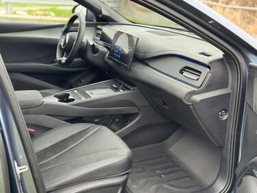 BYD Seal 6 DM-i Touring: guarda tutte le foto 8