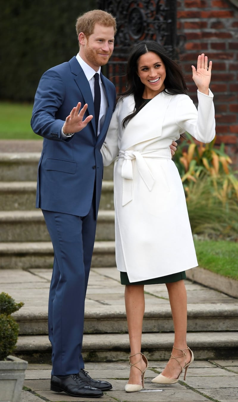 Kensington Palace, Harry e Meghan annunciano il loro fidanzamento 10