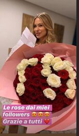 Taylor Mega, il "Pink Party" per i suoi 26 anni 7