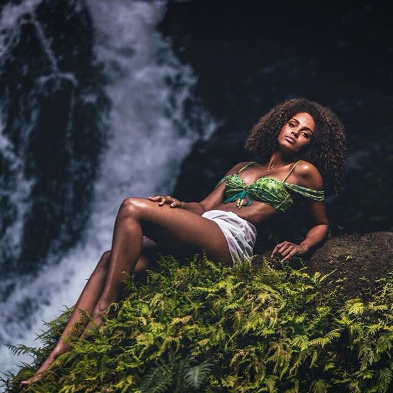 Lady Mbappé da urlo su Instagram: gli scatti di Alicia Aylies 8