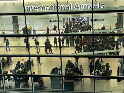 Un attacco hacker blocca gli aeroporti di Londra, Berlino e Bruxelles: cosa sta succedendo