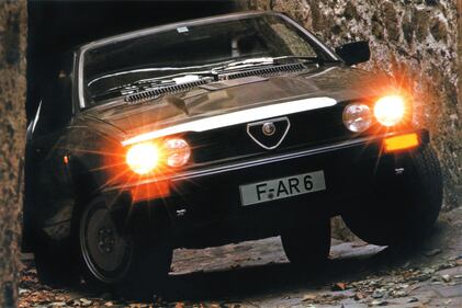 Alfa Romeo GTV6, guarda la gallery 22