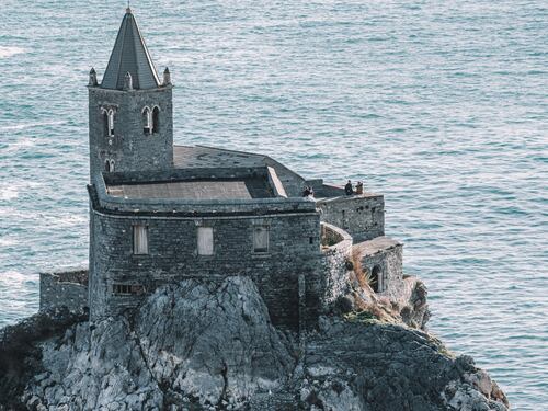 Liguria, le 5 leggende misteriose e meno note