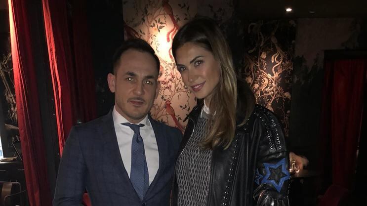 Melissa Satta avvistata al Kowa, cena da single per sole donne