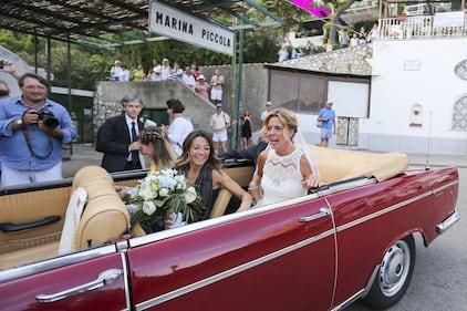 Il ministro Lorenzin sposa a Capri il suo Alessandro 1