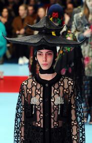 Gucci, la sfilata è nella sala operatoria 13