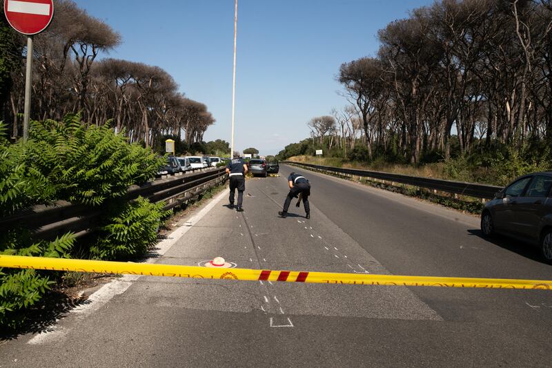 Tragedia a Roma: perdono la vita due turisti irlandesi investiti sulla Cristoforo Colombo 2
