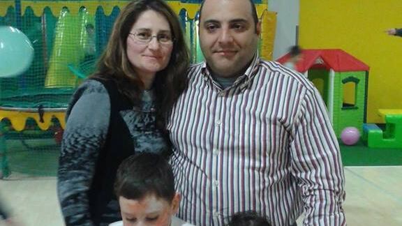Sopravvissuto per caso ha perso moglie e figli "Sono tutti morti..."