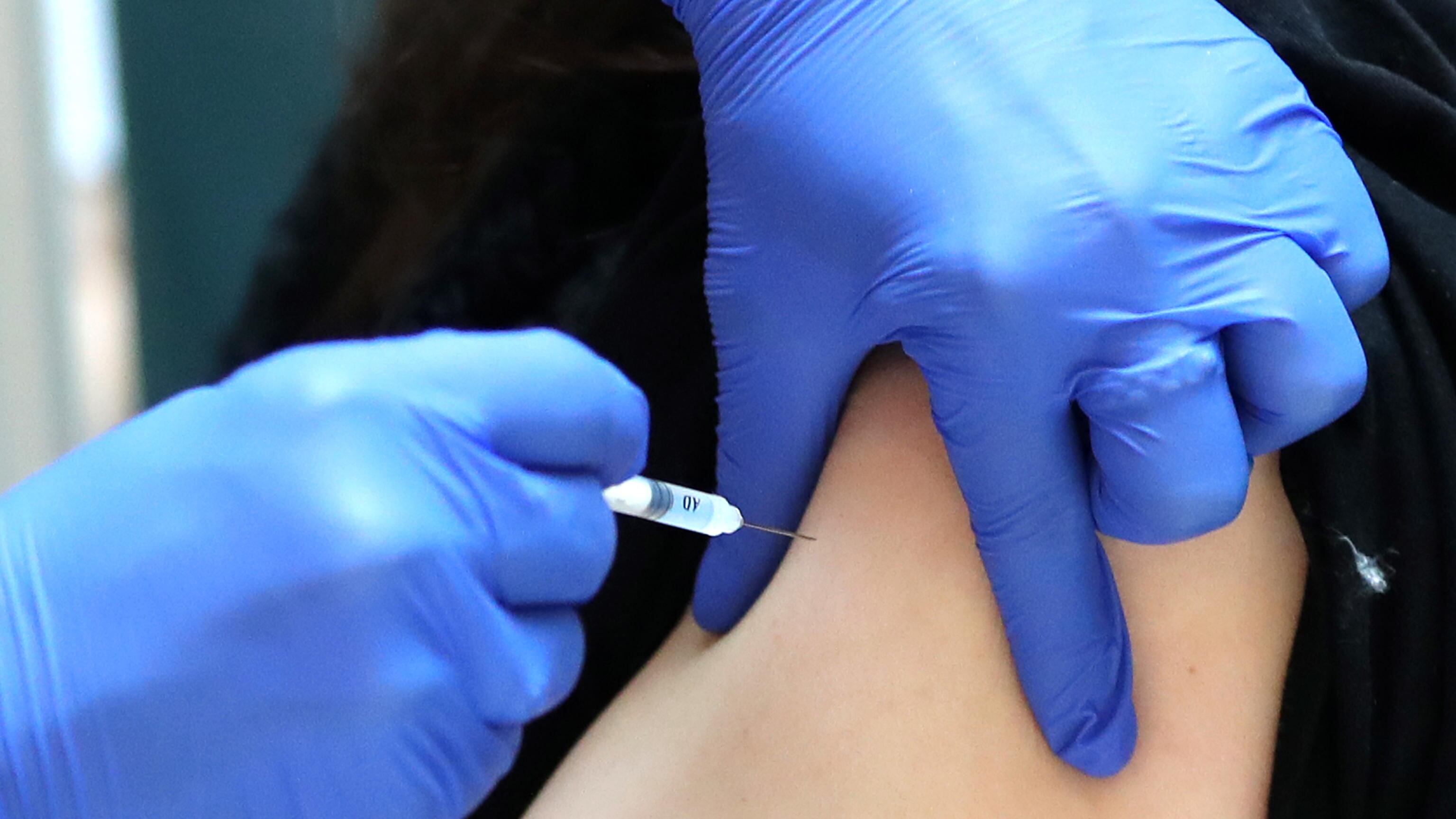 Covid, la mossa dell'Austria: obbligo vaccinale per tutti gli adulti