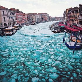 Venezia congelata, i canali come i grandi laghi ghiacciati 1