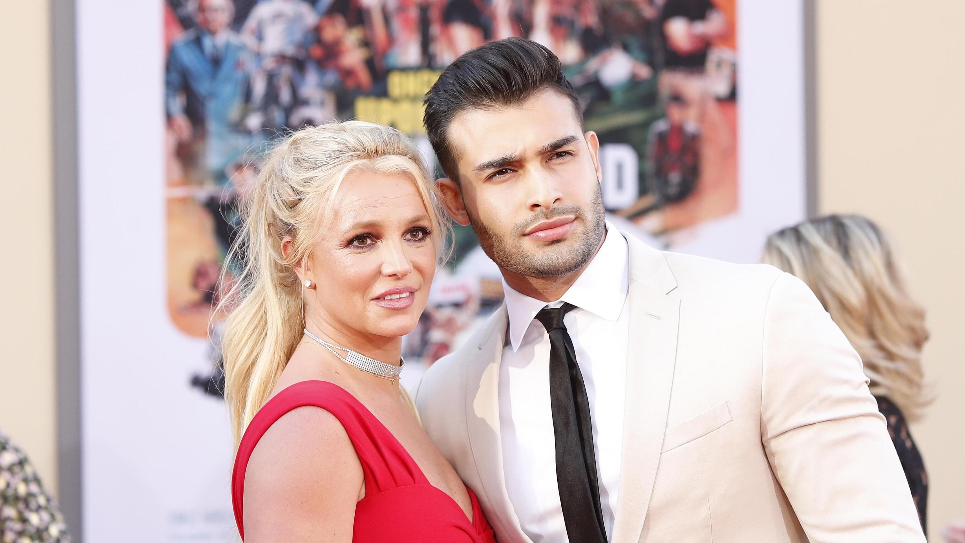 "Liti continue...". Britney Spears e Sam Asghari divorziano