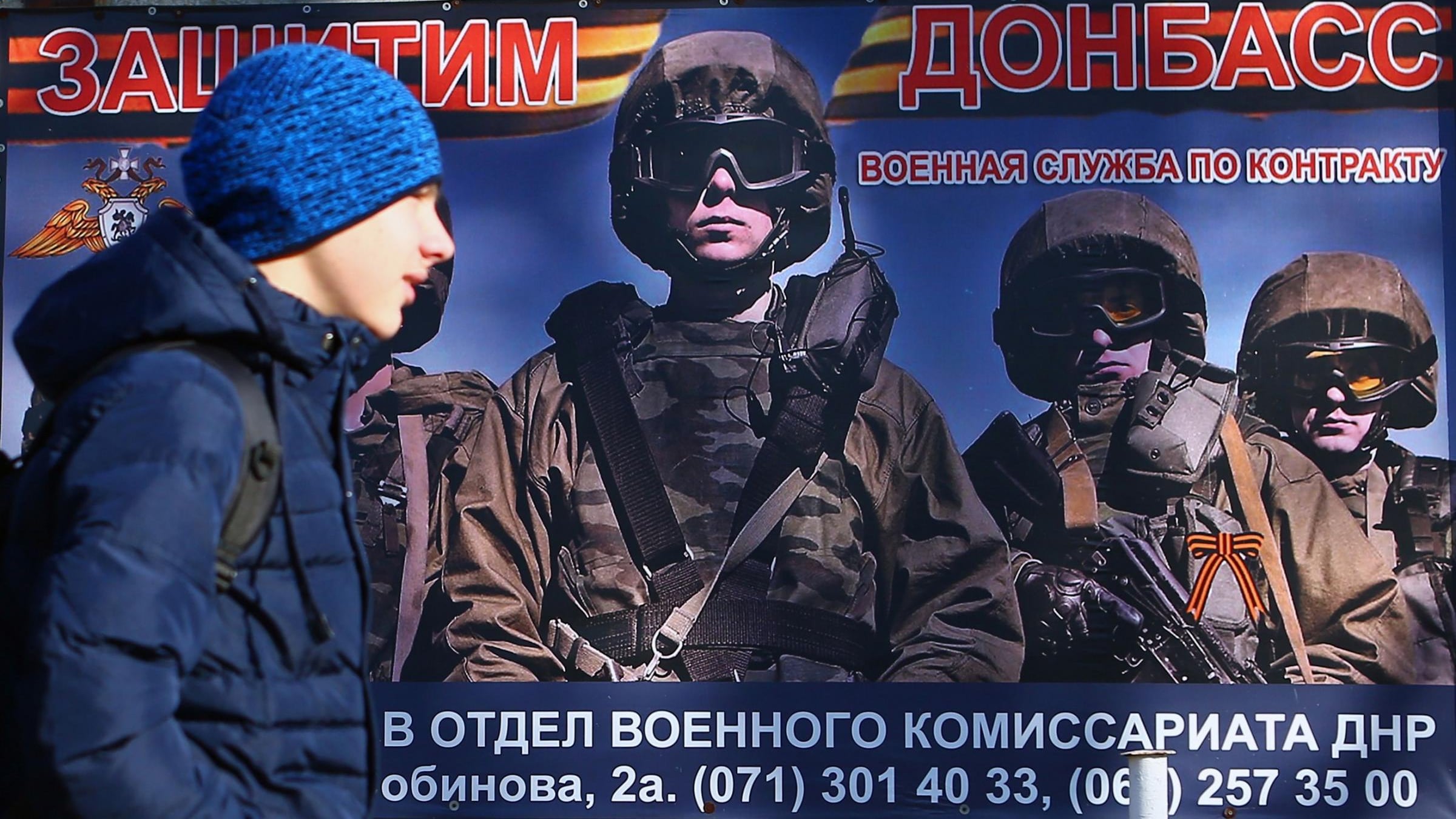 Passaporti russi per il Donbass. Ira di Kiev: "Sono illegali"