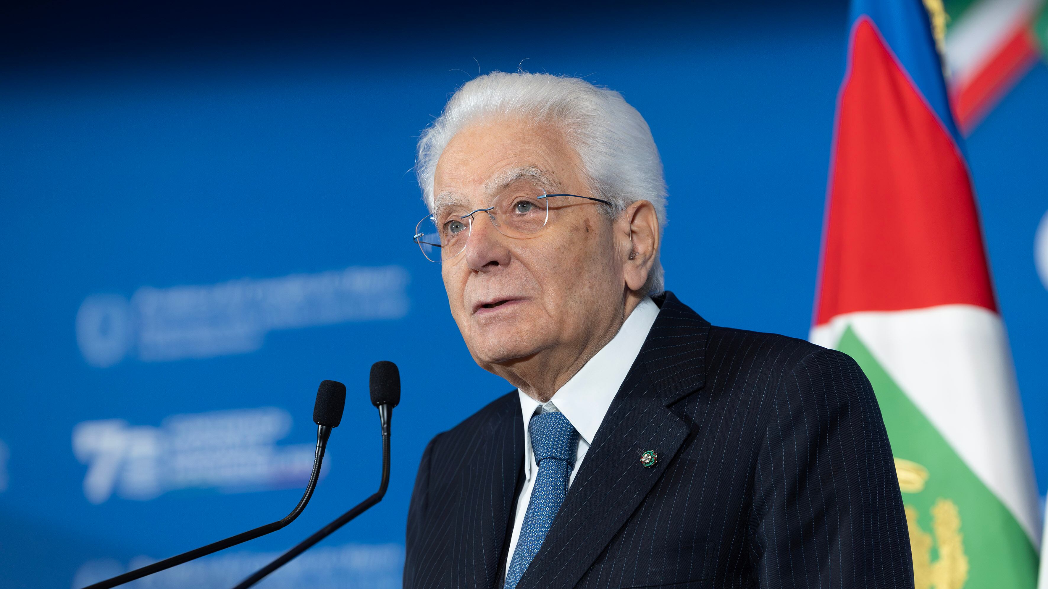 Mattarella: "Necessario un impegno corale e costante contro le dipendenze"