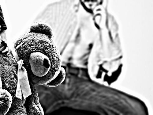 Treviso, arrestato orco: stuprava figlia e vendeva video a pedofili
