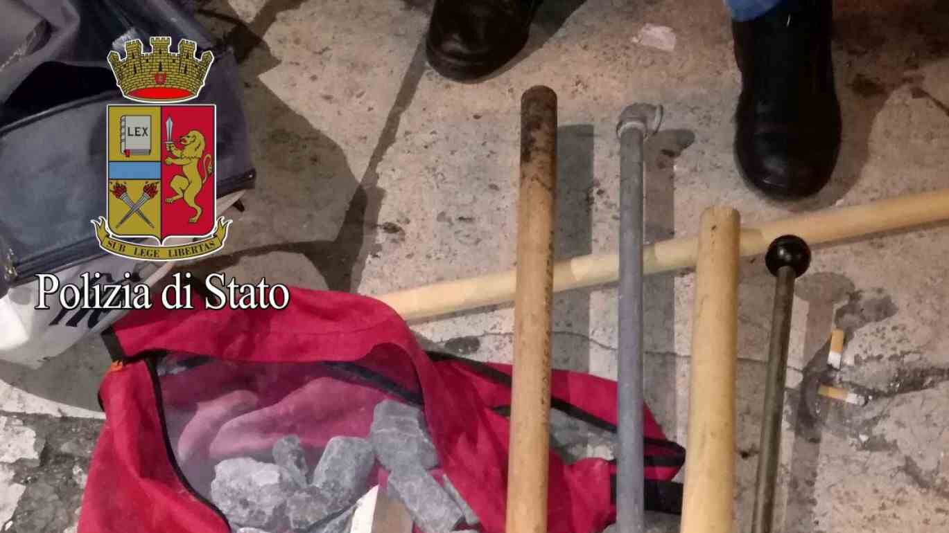 Roma, scontri tra antagonisti e Forza Nuova: 30 fermati