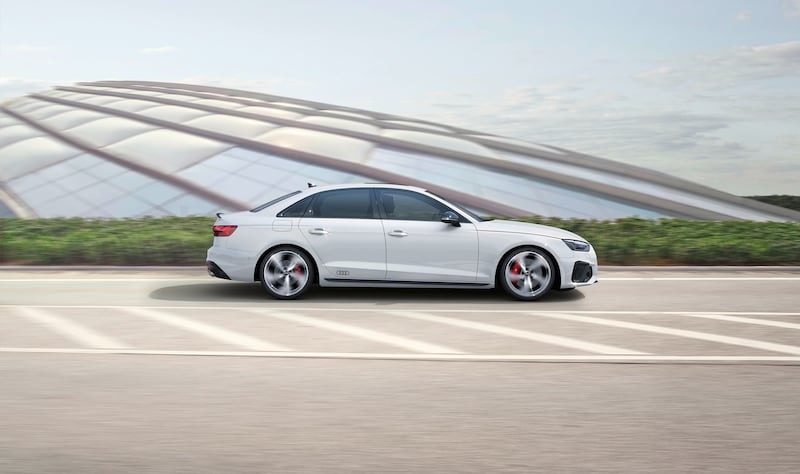 Audi S4 e S5 Black Edition: guarda le foto 7