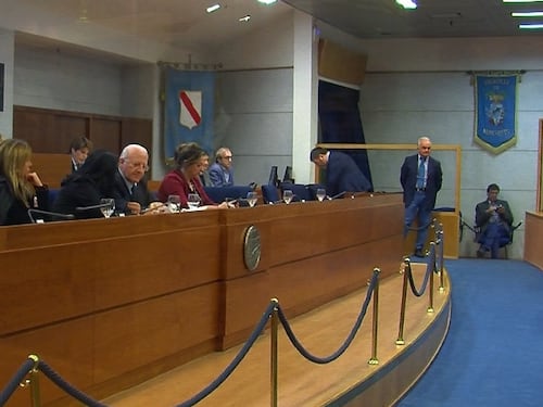 Whirlpool a Napoli, voto unanime per l'impegno della Regione Campania
