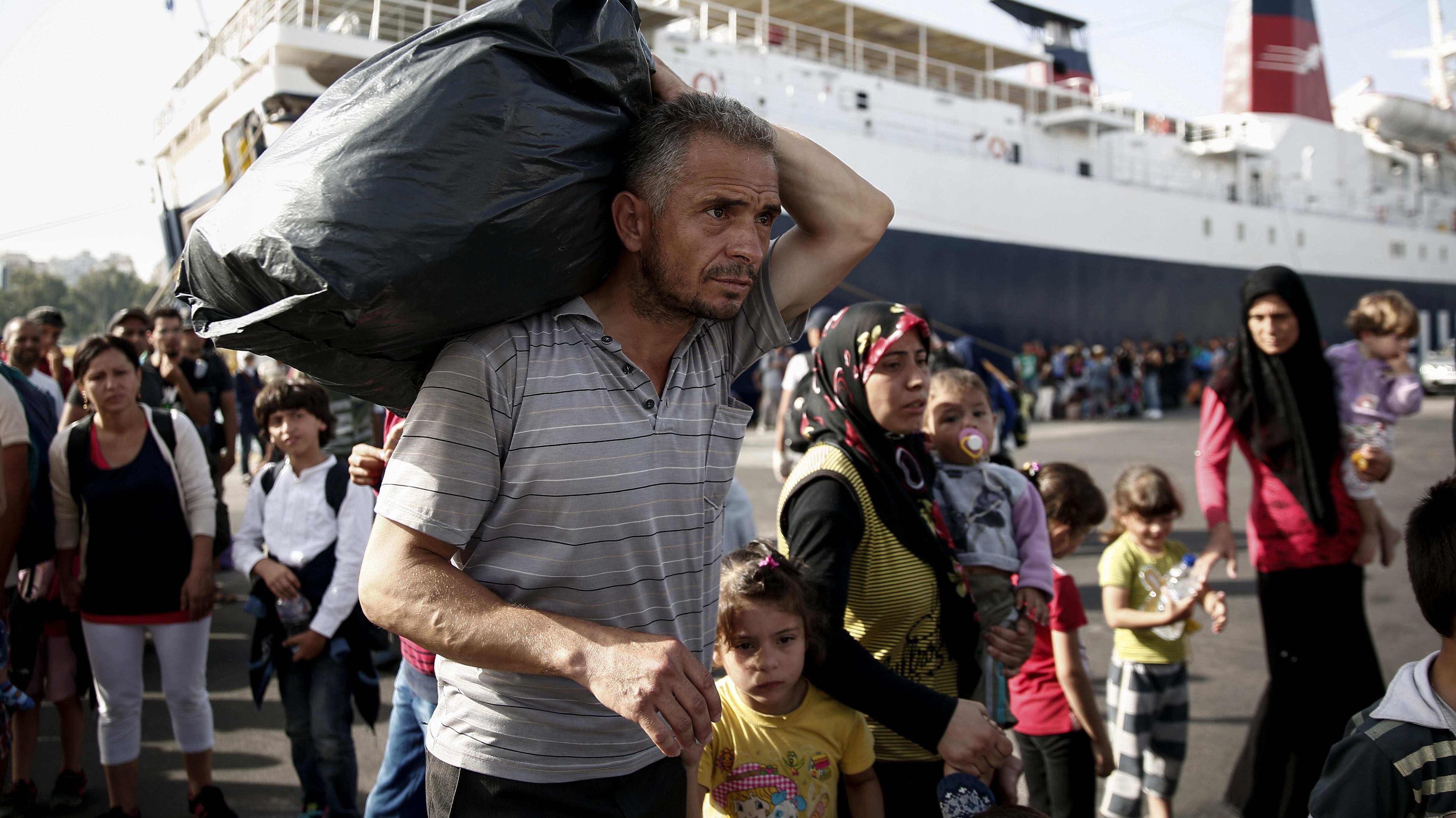 Emergenza umanitaria a Lesbo: 17mila migranti in condizioni precarie