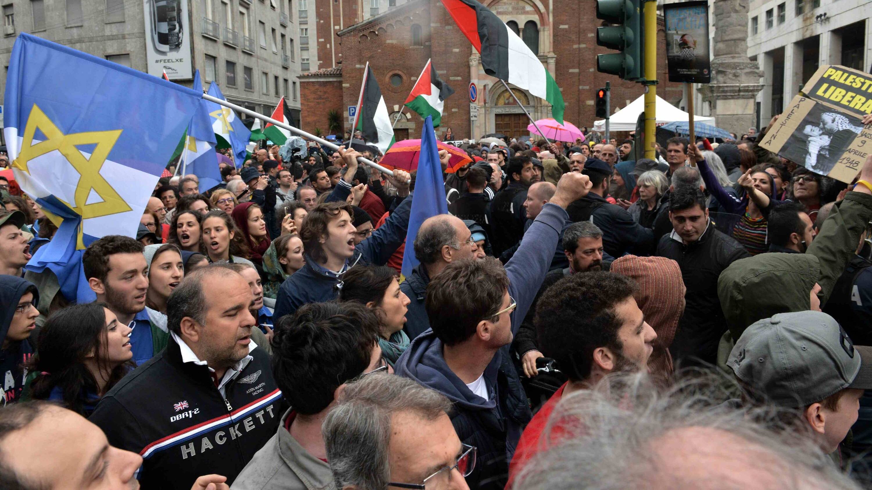 25 aprile, preparano l'aggressione