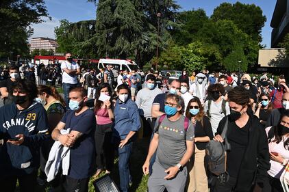Open Day vaccino Bologna: ​in migliaia in fila 3